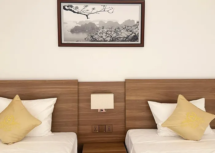 Serene Hotel Ha Long